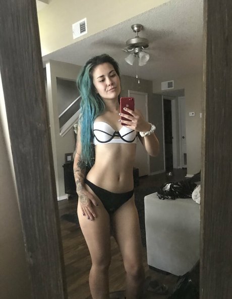 sukiiseduceyou pornstar perfect photos