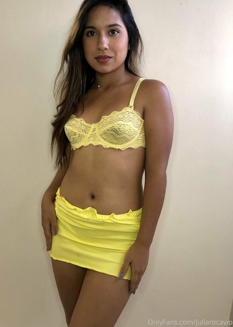 juliarocavip perfect model pictures