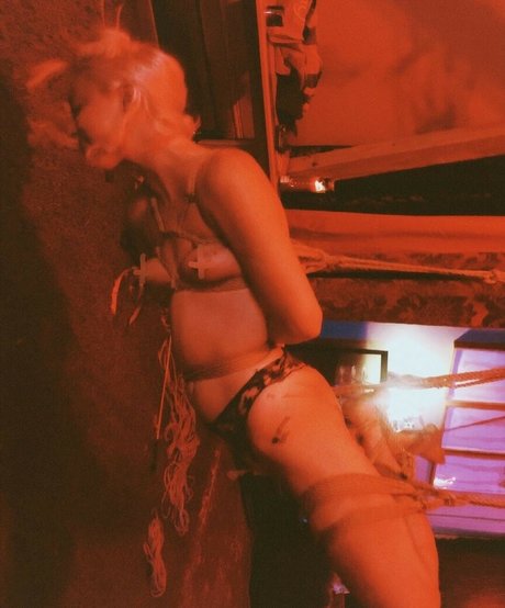 alittle vampy hd actress archive