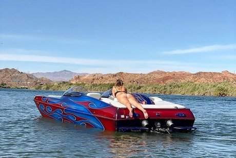 ginababii92 porn actress image