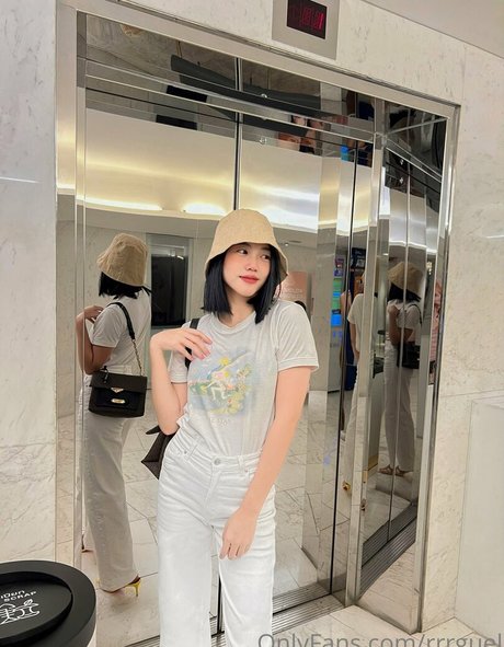 ragisan pornstar hd image