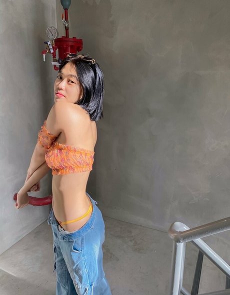 ragisan model best picture