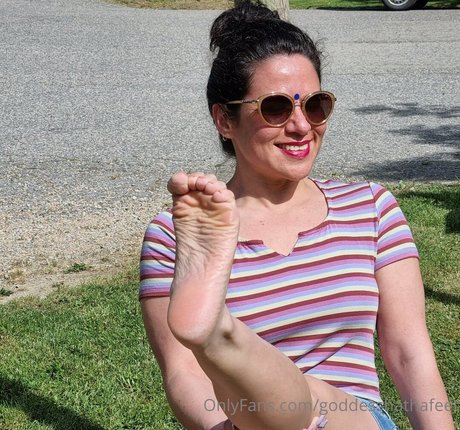 goddesshathafeet pornstar hot picture