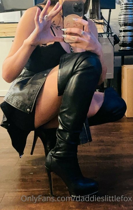 daddieslittlefox pornstar nice image