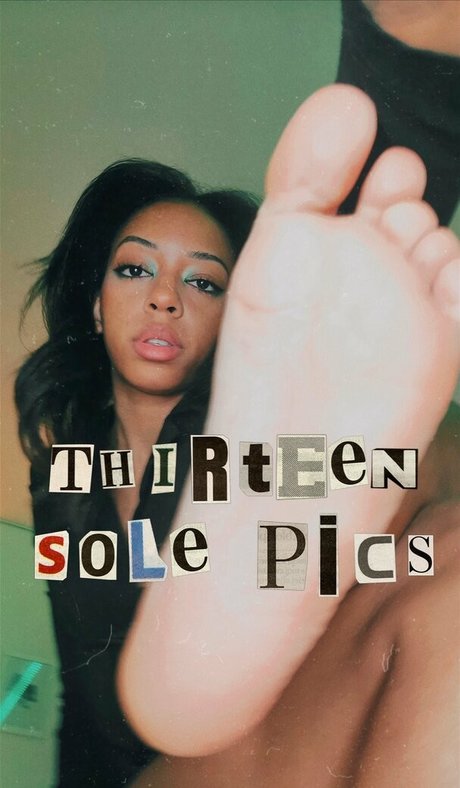 feetofmelanie erotic star archive