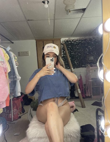 kaliauniverse pornstar top pic