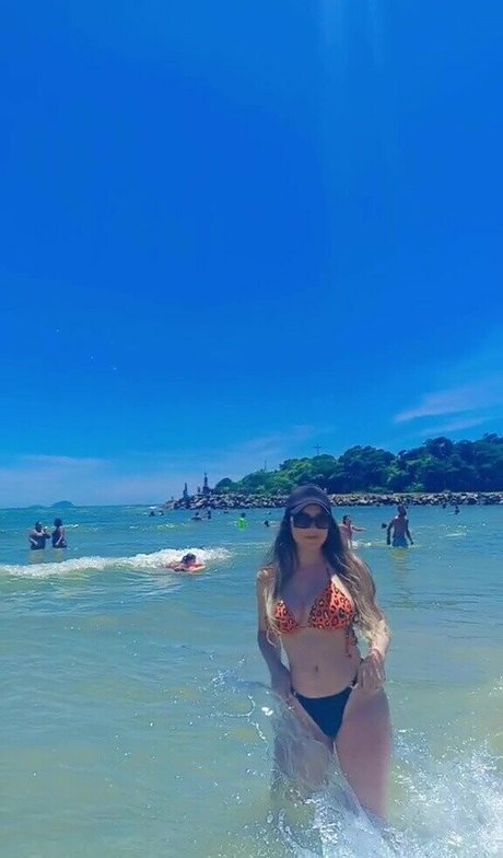 Marcelly Mello nice actress picture