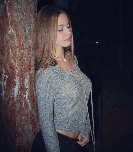 Elena Lagou pornstar exclusive galleries