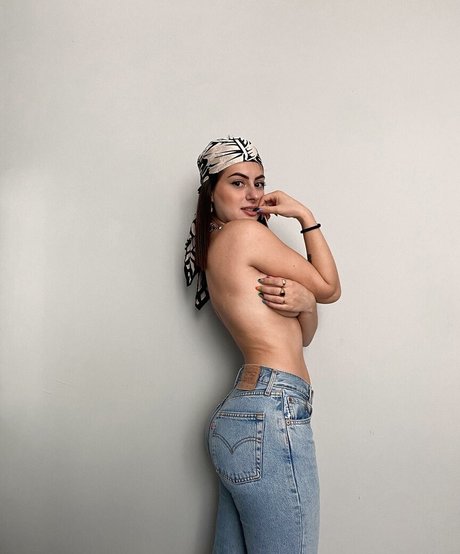 Era Bana model nudes galleries