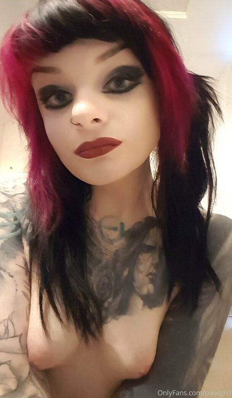 pixxigrrl nude actress galleries