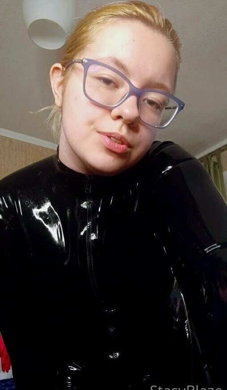 stasyblazefree model top gallery