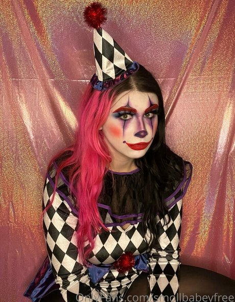 smollbabeyfree beautiful actress pic