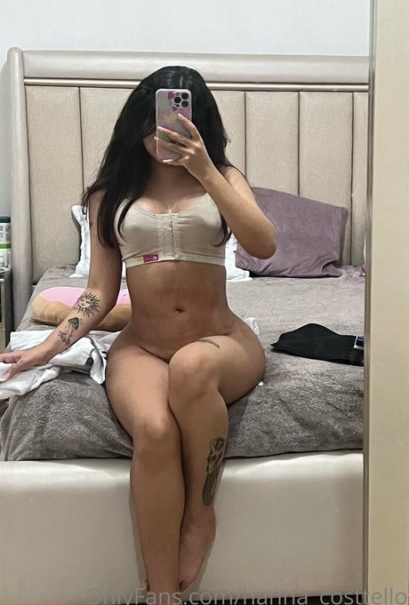 Hanna Costtello nice actress image