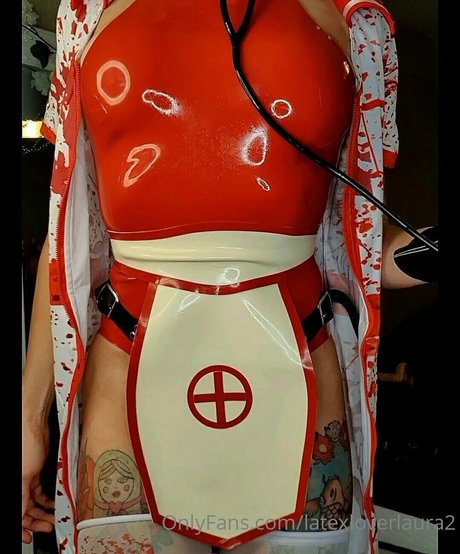 latexloverlaura2 model hot picture