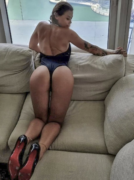 Ecem Guvenciler pornstar top pics