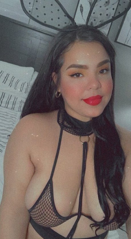 Nohessy exclusive model images