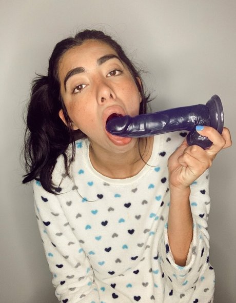 Pupauu exclusive pornstar picture