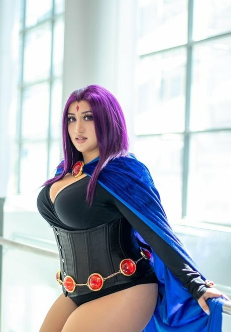 Nikki Geeks top model img