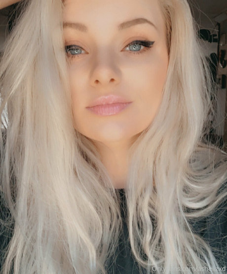 ashelizxd model porn galleries