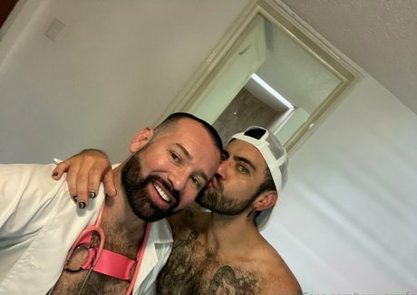 torrucorafa naked model images