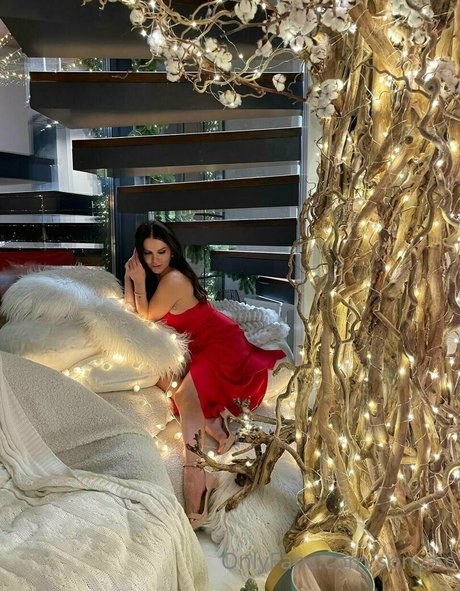 sonya s model perfect img