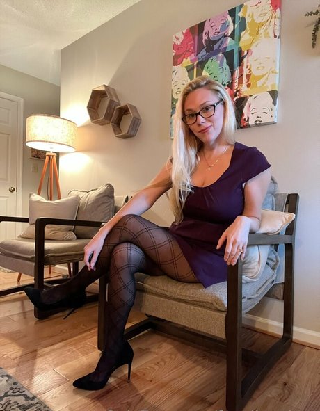 fayelinaplays high quality pornstar photos