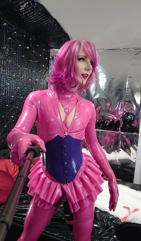 latexirime art pornstar image