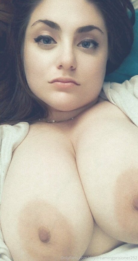 daydreamingprisoner252 pretty model pics