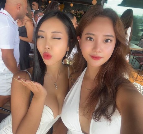 Stephanie Choi pretty actress gallery