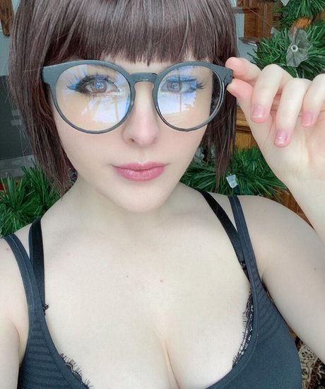 itsarice nudes model picture