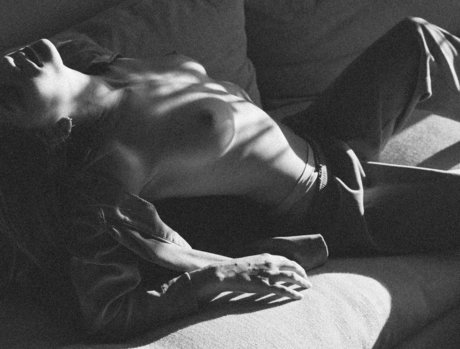 Lowkee Karlee nice actress photo