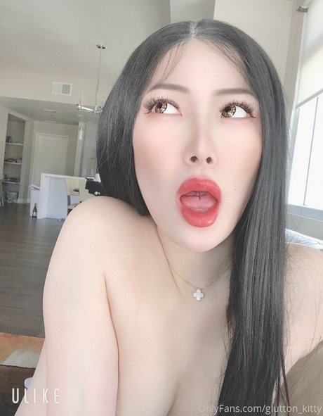 ohyeahevie top model photo