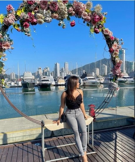 Tamires Nascimento star naked photos