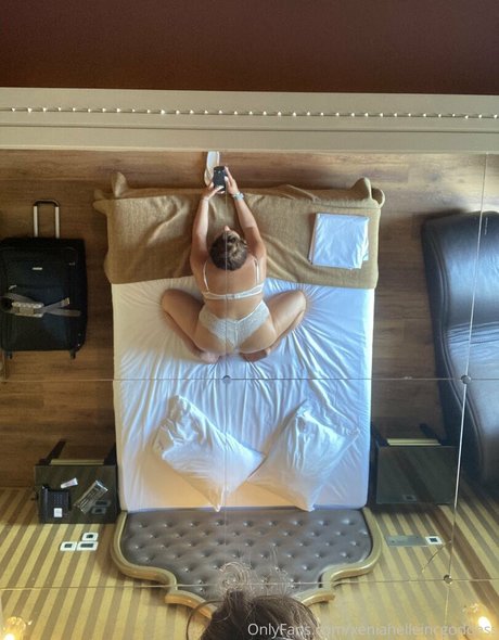 xeniahelleincgoddess porn model pics