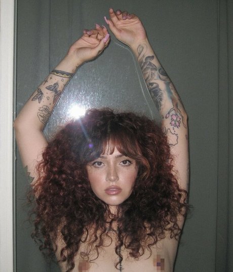 Anaiis Ctrlfreaq model art pictures