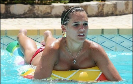 Danielle Lloyd porn model archive