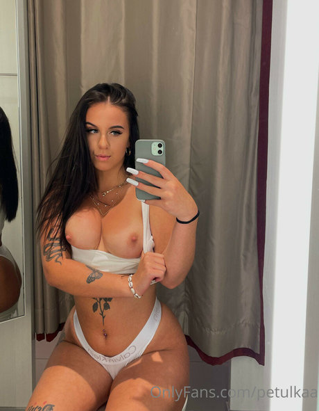 petulkaa hot star pictures