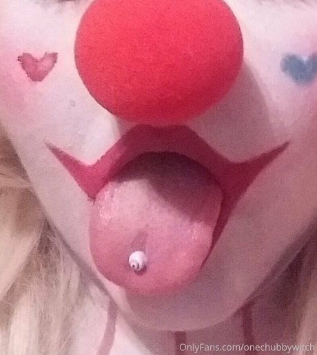 onechubbywitch star erotic photos