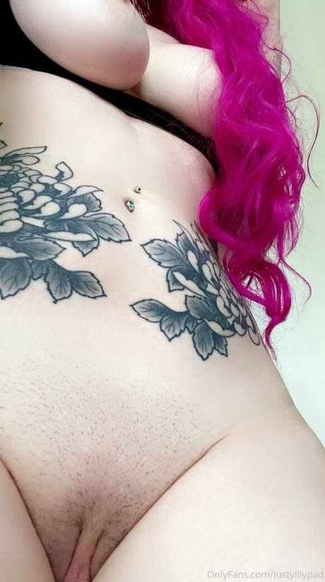 sweetspencer nude actress photo