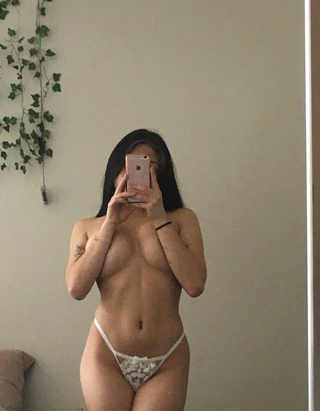 Deathlessley porn actress galleries