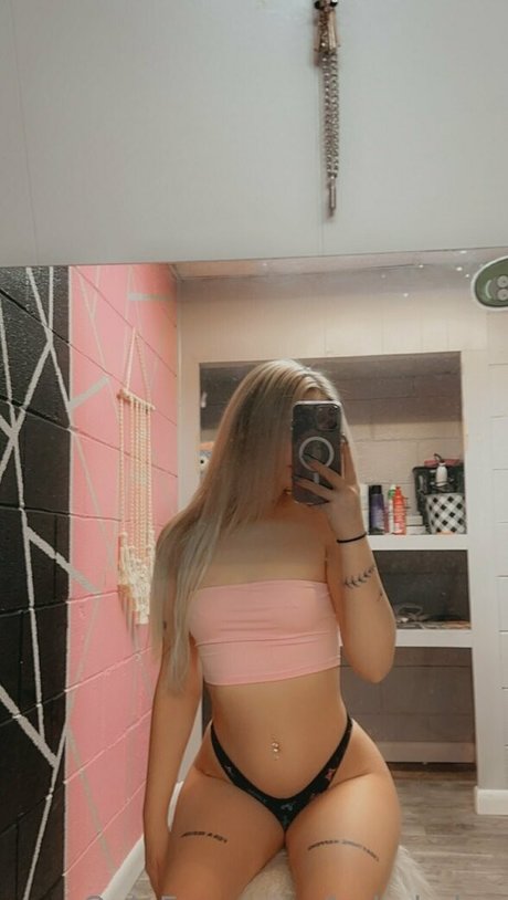 Giannaah art pornstar pic