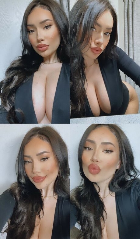 scauzz star hot photo