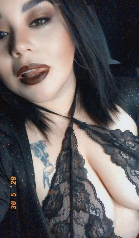 Xoxodolly top model pictures