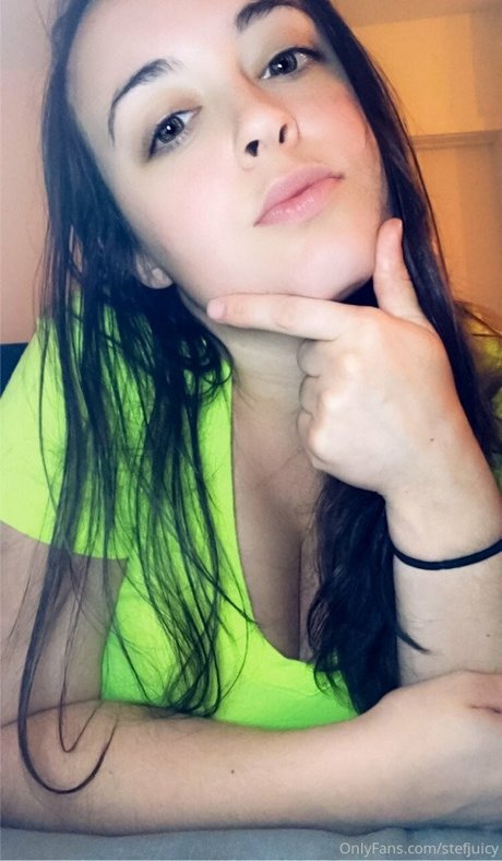 Stef Juicy model sex pics