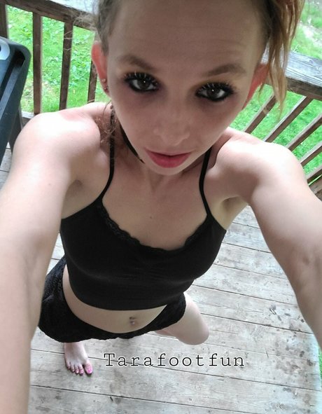 Tarafootfun xxx model image