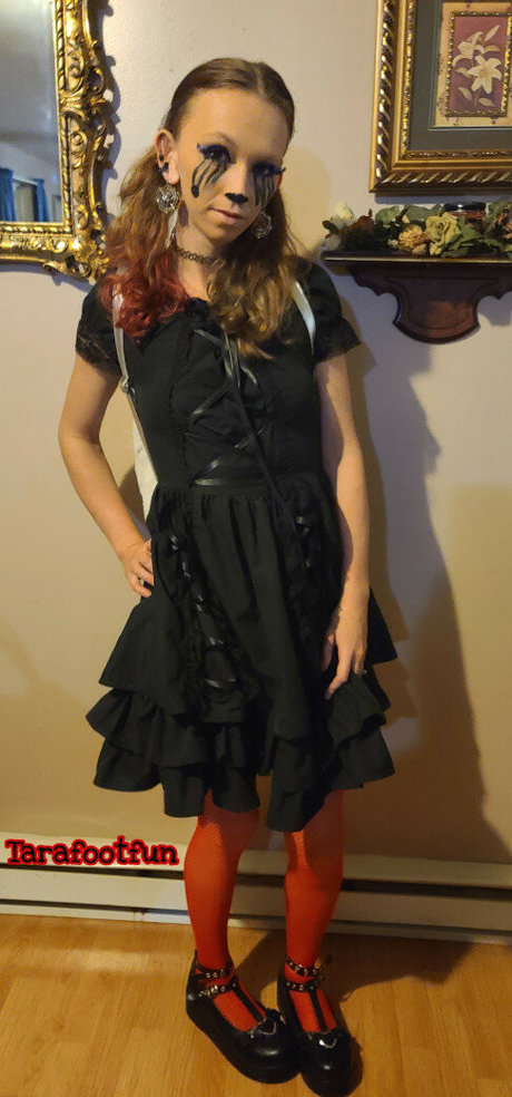 Tarafootfun erotic star photos