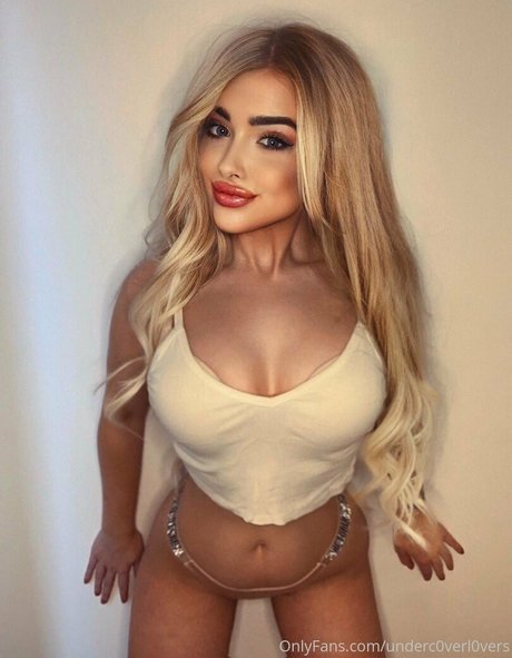 underc0verl0vers pornstar sex image