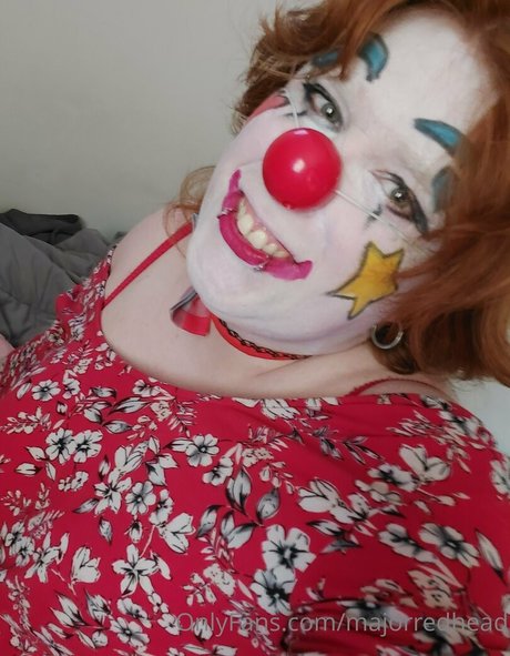 majorredhead top actress pictures