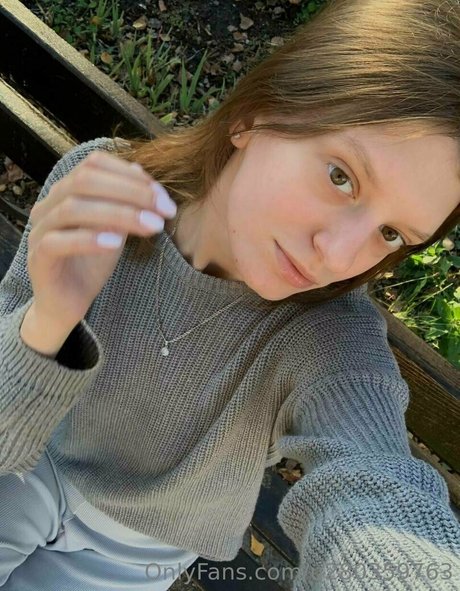 darynaox sexy actress archive