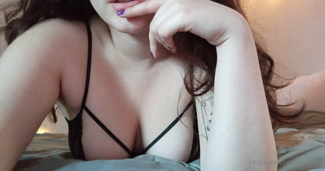 lun4b4by erotic pornstar pics